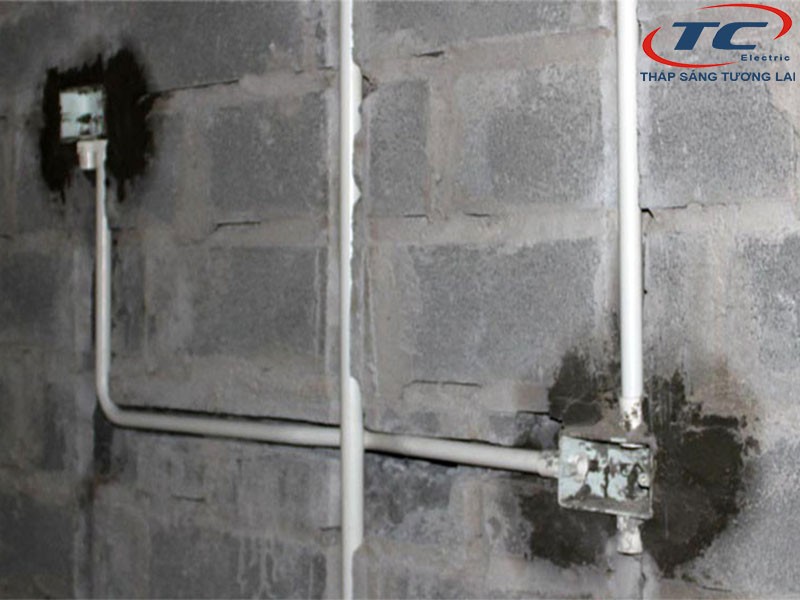 Những nguyên tắc khi đi dây điện âm tường bạn cần nắm